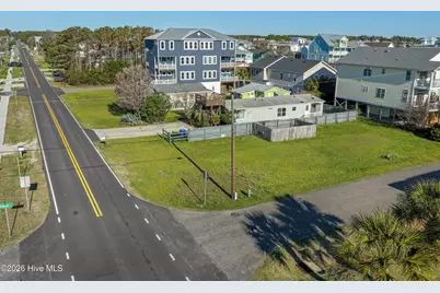 300 Ocean Boulevard, Carolina Beach, NC 28428 - Photo 7