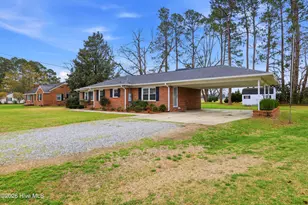 403 Smith Chapel Rd, Mount Olive, NC 28365 - Photo 3