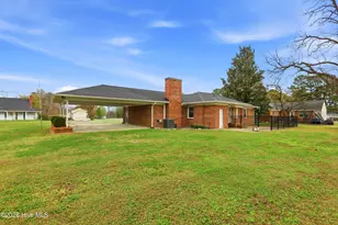 403 Smith Chapel Rd, Mount Olive, NC 28365 - Photo 7