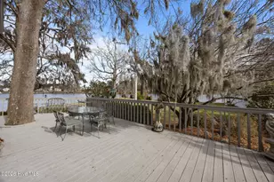 19 Batts Hill Rd, New Bern, NC 28562 - Photo 15
