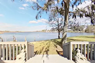 19 Batts Hill Rd, New Bern, NC 28562 - Photo 5