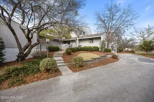 19 Batts Hill Rd, New Bern, NC 28562 - Photo 1