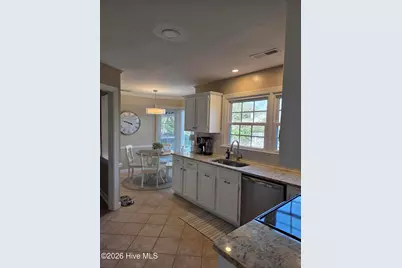 3902 W Durant Court, Wilmington, NC 28412 - Photo 9