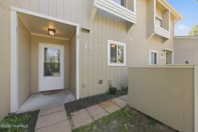 165 Quarterdeck, New Bern, NC 28562 - Photo 1
