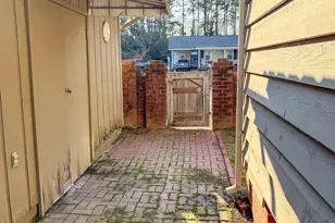 703 W 27th St, Lumberton, NC 28358 - Photo 25