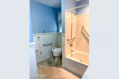 703 W 27th Street, Lumberton, NC 28358 - Photo 13