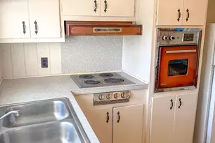 703 W 27th St, Lumberton, NC 28358 - Photo 19