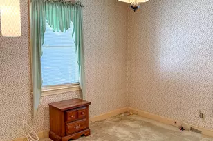 703 W 27th St, Lumberton, NC 28358 - Photo 9