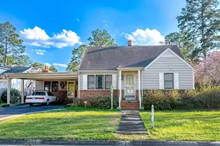 703 W 27th St, Lumberton, NC 28358 - Photo 1