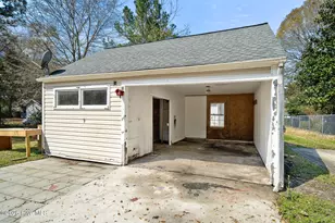 219 E Ridge St, Rose Hill, NC 28458 - Photo 25
