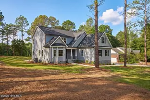 451 Thimbleberry Dr, Vass, NC 28394 - Photo 3
