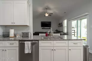 610 Bright Harvest Dr, Maysville, NC 28555 - Photo 15