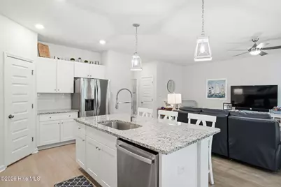 994 Bourne Drive SW, Ocean Isle Beach, NC 28469 - Photo 13