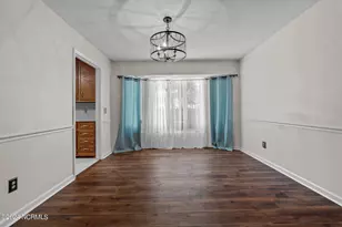 618 Chelsea Dr, Sanford, NC 27332 - Photo 3