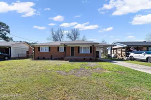 212 Bunche Dr, Goldsboro, NC 27530 - Photo 3