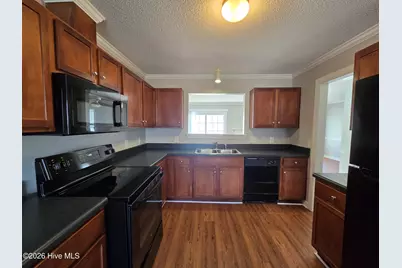 4135 Dudleys Grant Drive #E, Winterville, NC 28590 - Photo 9