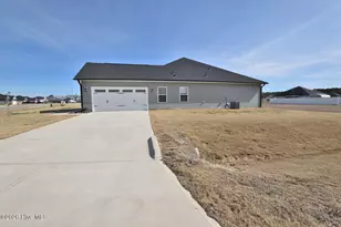 5015 Holly Hl Ct, Battleboro, NC 27809 - Photo 7