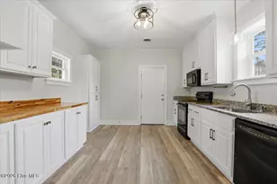 1509 Sauls St SW, Wilson, NC 27893 - Photo 5