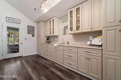 330 Cape Lookout Loop, Emerald Isle, NC 28594 - Photo 29