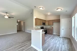 825 Hidden Brg Dr, Jacksonville, NC 28546 - Photo 25