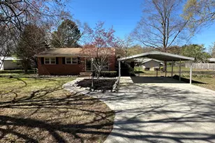14880 Phillips Dr, Laurinburg, NC 28352 - Photo 1