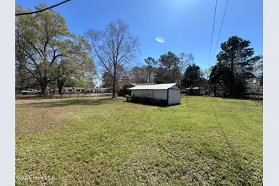 14880 Phillips Drive, Laurinburg, NC 28352 - Photo 21