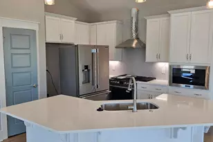 371 Longhill Dr, Wilmington, NC 28412 - Photo 5