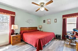 210 NE 52nd St, Oak Island, NC 28465 - Photo 35