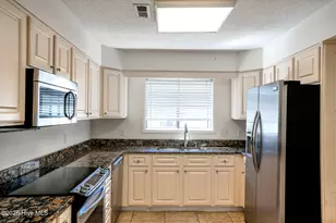 211 Inland Greens Cir, Wilmington, NC 28405 - Photo 7