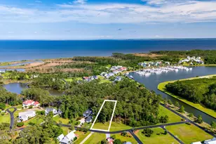88 Oyster Point Rd, Oriental, NC 28571 - Photo 1