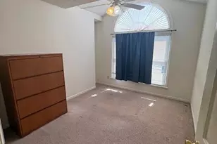 143 W Victoria Ct, Greenville, NC 27834 - Photo 9