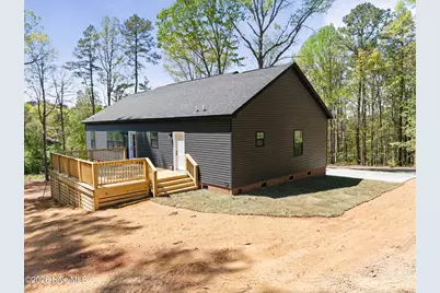 153 Southwood Drive, Rockingham, NC 28379 - Photo 9