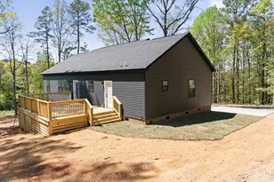 153 Southwood Dr, Rockingham, NC 28379 - Photo 9