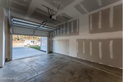 1423 Goldsboro Avenue, Sanford, NC 27330 - Photo 31