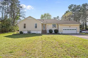 108 Starboard Dr, New Bern, NC 28562 - Photo 1