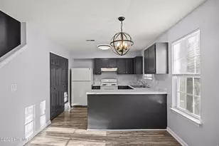 306 St Rosea Rd, Wilmington, NC 28405 - Photo 11