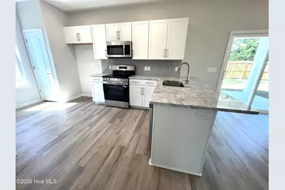 1037 Pine Ridge Court, Castle Hayne, NC 28429 - Photo 5