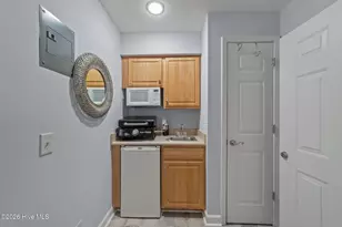 1215 N Middleton Dr, Calabash, NC 28467 - Photo 17