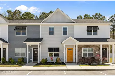 42 Catalina Circle, Swansboro, NC 28584 - Photo 1
