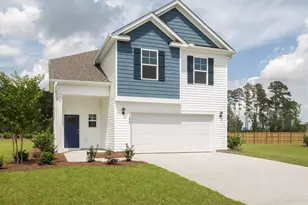 422 Oak Knl Dr, Jacksonville, NC 28546 - Photo 1