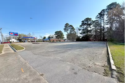 1819 N Queen Street, Kinston, NC 28501 - Photo 1