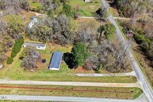 452 Pitt County Line Rd, Grifton, NC 28530 - Photo 5