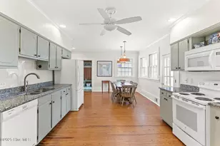 216 W Bay St, Southport, NC 28461 - Photo 19