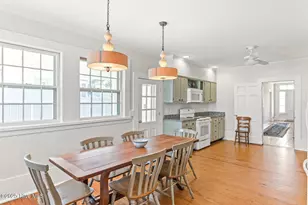 216 W Bay St, Southport, NC 28461 - Photo 17