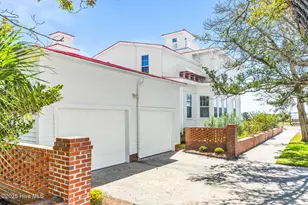 216 W Bay St, Southport, NC 28461 - Photo 5