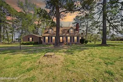 201 N Linden Street, Woodland, NC 27897 - Photo 1