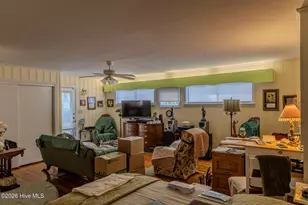 507 W 20th St, Lumberton, NC 28358 - Photo 7