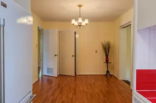 507 W 20th St, Lumberton, NC 28358 - Photo 7