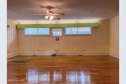 507 W 20th Street, Lumberton, NC 28358 - Photo 17