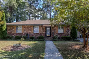 507 W 20th St, Lumberton, NC 28358 - Photo 1